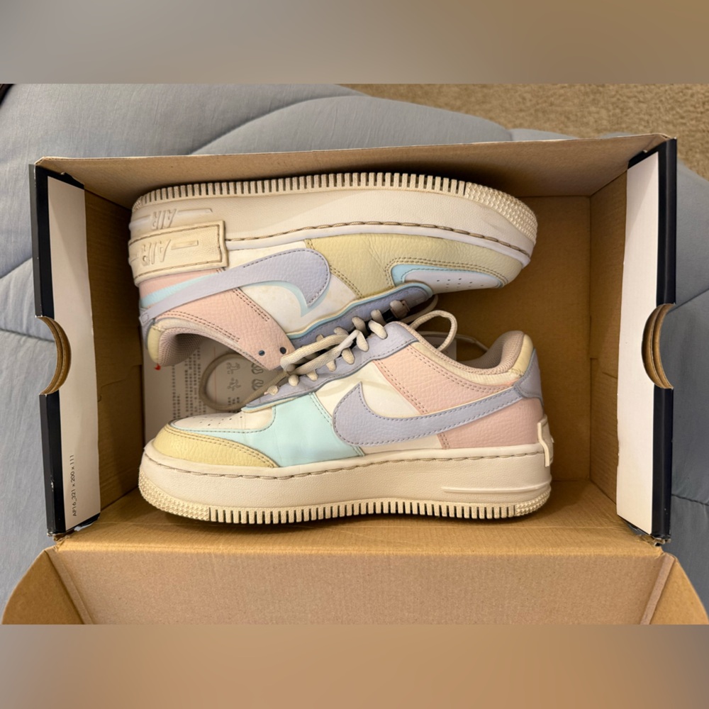 Nike Air Force 1s Shadow - pastel colors size 6 women’s